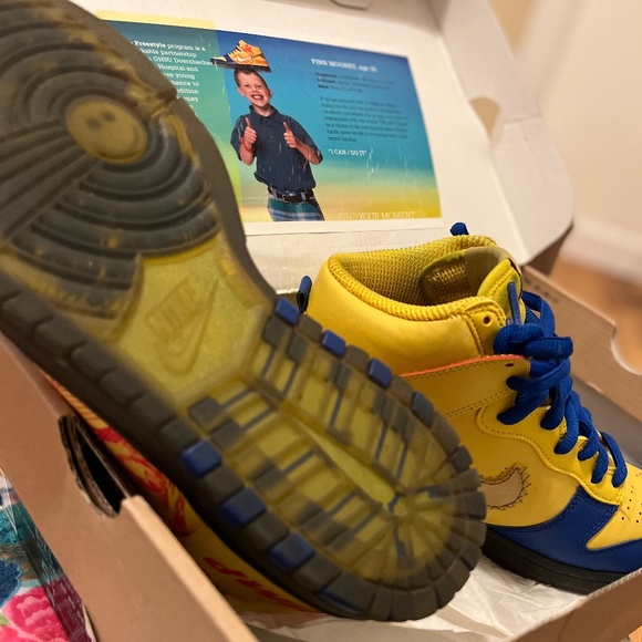 2012 Doernbecher Nike Dunks - Picture 2 of 3
